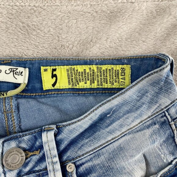 Indigo Rein Jeans Size 5 Light Blue Denim Distressed With Raw Hem and Selvage - Picture 3 of 14